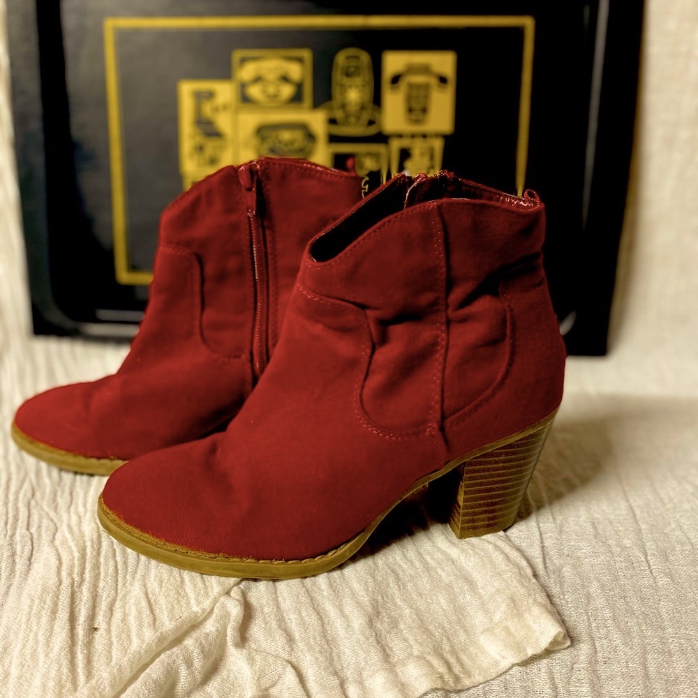 Red Booties!